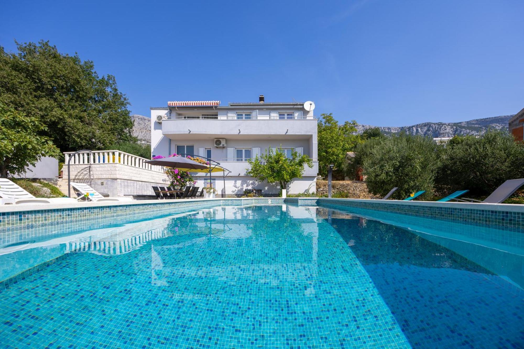 Casa Felice Apartments-Holiday Home Kastela Exterior photo